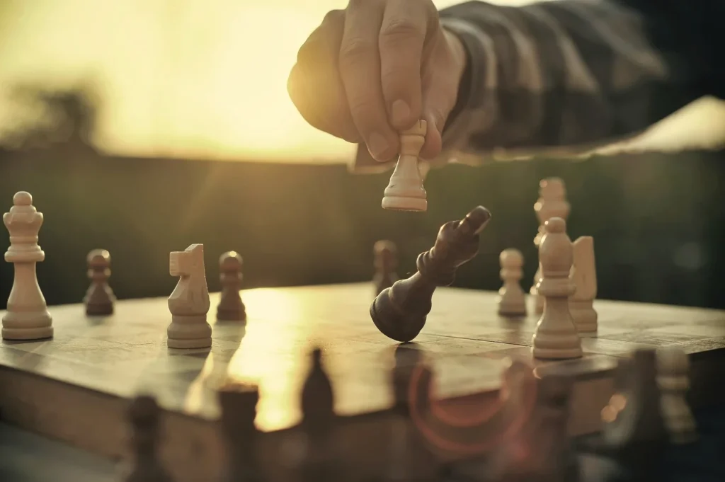 Mantener el cerebro activo con juegos puede retrasar la demencia de Alzheimer por varios años. 4 Mantener el cerebro activo con juegos puede retrasar la demencia de Alzheimer por varios años. 2
